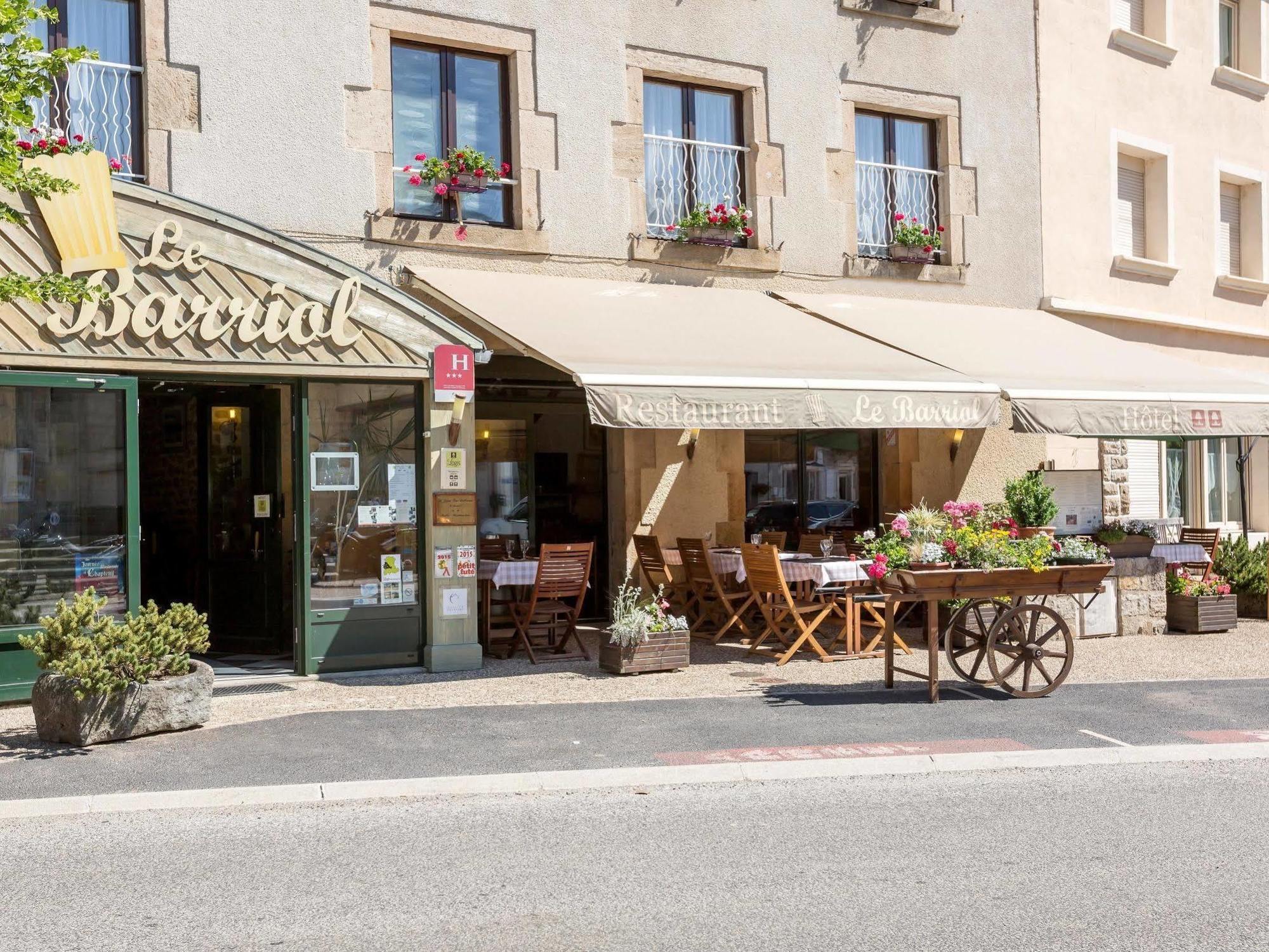 Le Barriol Hotel Saint-Julien-Chapteuil Exterior photo